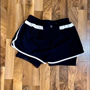 Athlete shorts